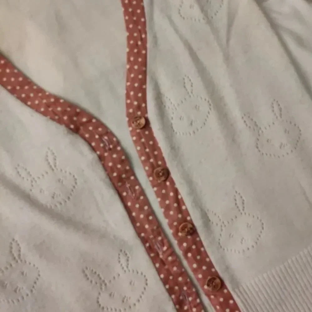 White Rabbit Cardigan - Picture 4 of 4